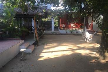 هتل Beach Paradise