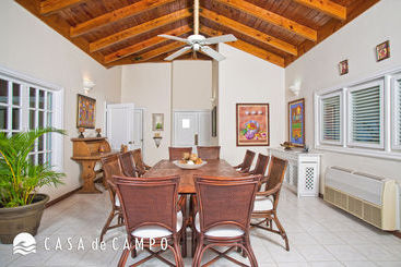 Casa De Campo Villas