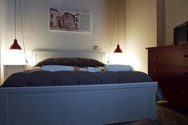 هتل My Room Old Town