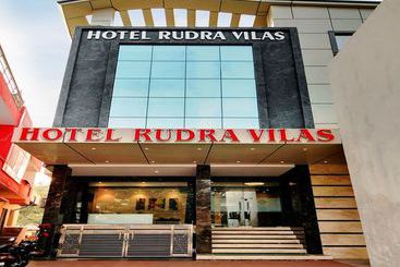 هتل Rudra Vilas
