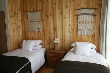 تختخواب و صبحانه Raices Bed&Breakfast