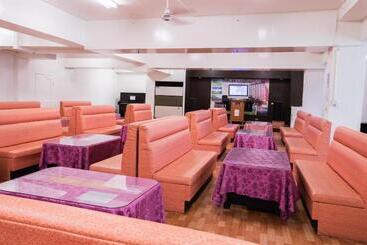 هتل Kenting Maldives Hot Spring