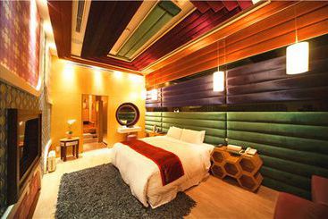 Janeeyre Motel
