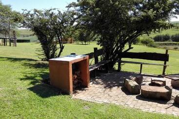 דירה Pumula Guest Farm