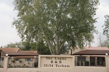 ベッドアンドブレックファースト The Lapha Guesthouse & Conference Centre