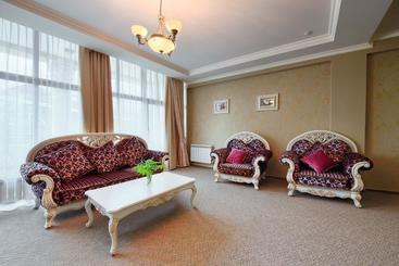 هتل Spa Plaza Essentuki