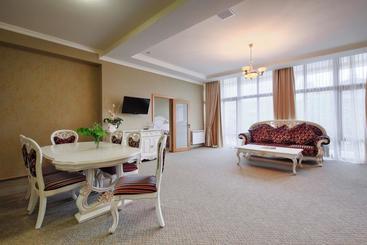 هتل Spa Plaza Essentuki