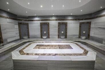 هتل Hattusa Vacation Thermal Club Erzin