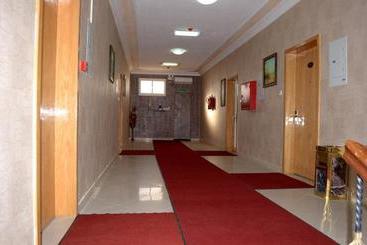 هتل Night For You Suite Apartment 1