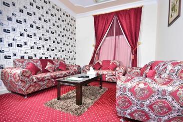 هتل Night For You Suite Apartment 1