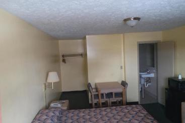 Westgate Motel