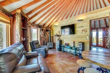 بيت ريفى Mountainside Yurt W/ Views < 3 Mi To Black Canyon!