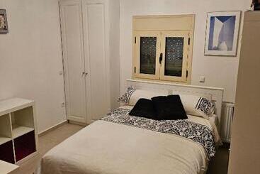 פנסיון Room In Guest Room   Guest Apartment Within A Villa In Lagonissi
