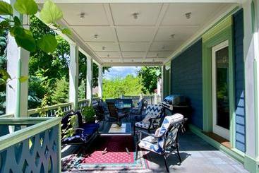 Chesley Road Bed And Breakfast