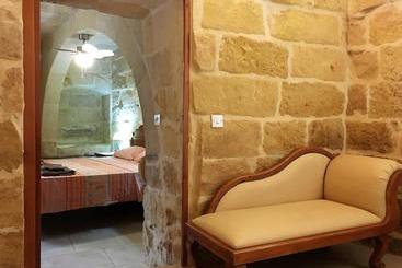 Gozo B&b