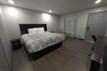 فندق على الطريق Relax Inn Mcgehee