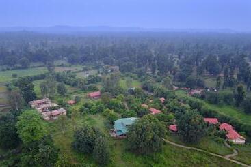 Aranyak Resort