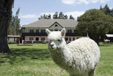 هتل Centro Vacacional Huaychulo