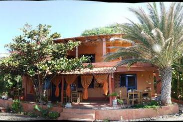 Tortuga B&b