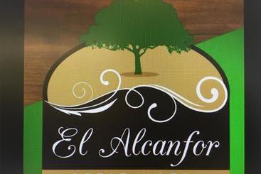 Petit Hotel El Alcanfor
