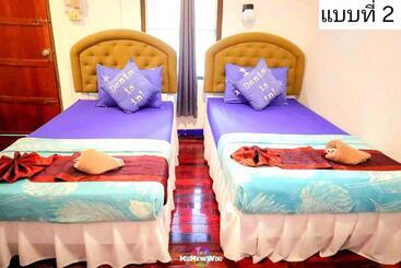 ホテル The Nanda Beach Resort