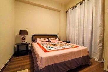 Nocleg ze śniadaniem Boracay Condo 1, Ocean Garden Villa Boracay Newcoast