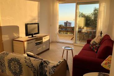 هتل Olives Residence