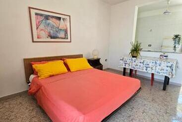פנסיון Alba Di Mare Apparamento Con Parcheggio E Vista Mare