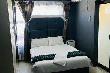 膳宿费 Skyprince Guesthouse