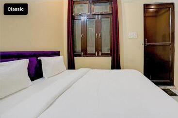 酒店 Excel , Haridwar