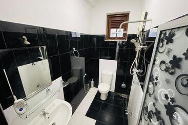 פנסיון The Hidden Gem Polhena