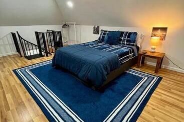 بنسيون Nyc Style Loft W Secret Entrance 6 Mi To Times Sq