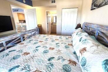 Апарт-отель Sunset Sands From Oasis Getaways