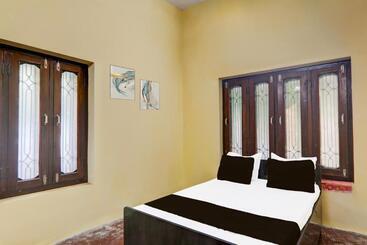 Отель Oyo Vinayak Home Stay