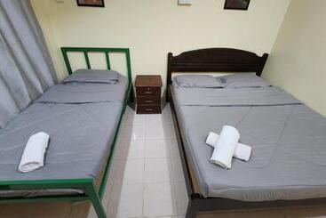مُتل Lagenda Resthouse Cenang Beach