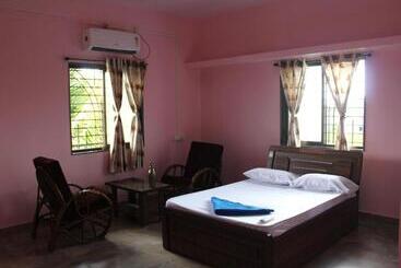 Jayshree Farmstays