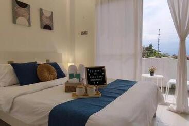 צימר Casa Luna Guesthouse Tagaytay