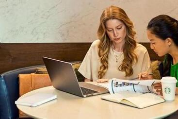 فندق Courtyard By Marriott Reno Sparks