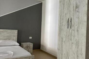 膳宿费 Apartments In Zaharia Residence