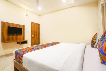 فندق Fabexpress Dreamz Inn