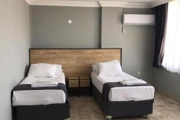 Art Suit Otel