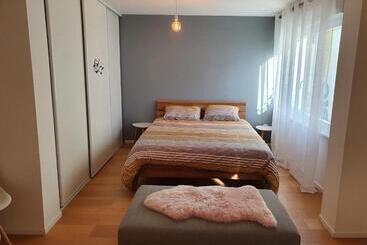 پانسیون La Kaza Europa