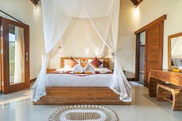 Bed and Breakfast Chandana Ubud Villa