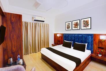 בית מלון כפרי Super Townhouse Prince Chowk Near Railway Station