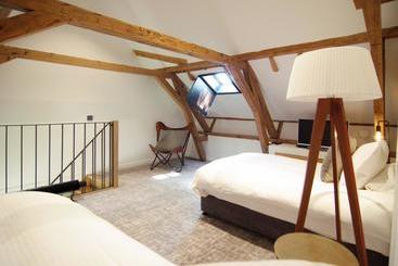هتل Authentic Farmhouse   De Vergulden Eenhoorn