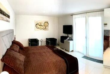 هتل Suites & Spa