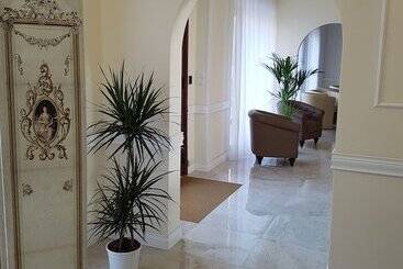 هتل Regina Margherita