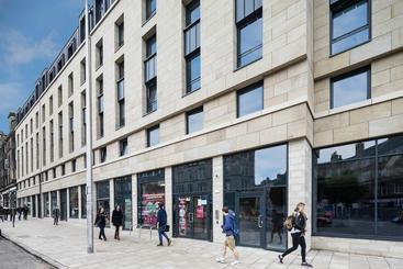 Edinburgh Haddington Place Syha Hostelling Scotland