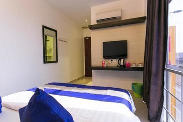 هتل Oyo Rooms Tuanku Jaafar Hospital