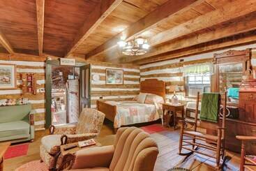 별장 Ferrum Rustic Cabin In The Valley W/ Fire Pit